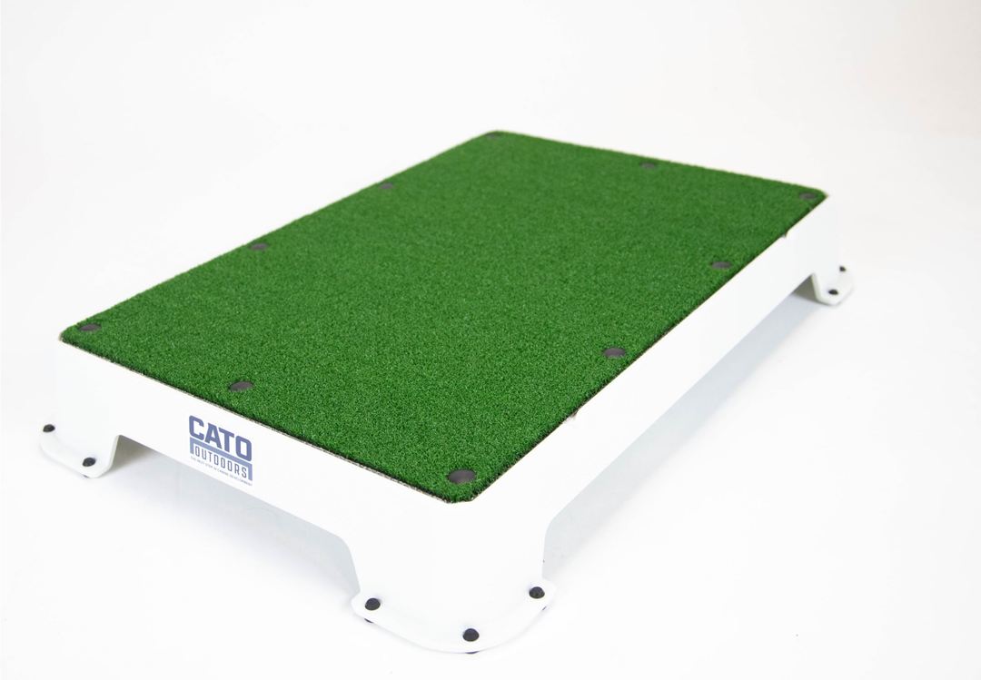 White Cato Board (turf)